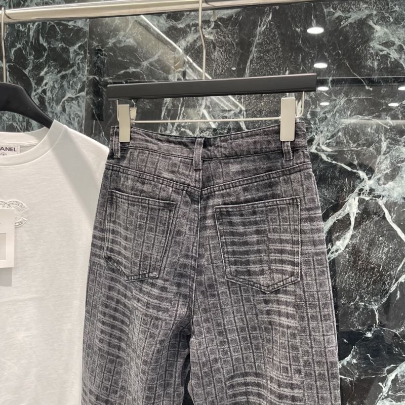 Chanel Jeans